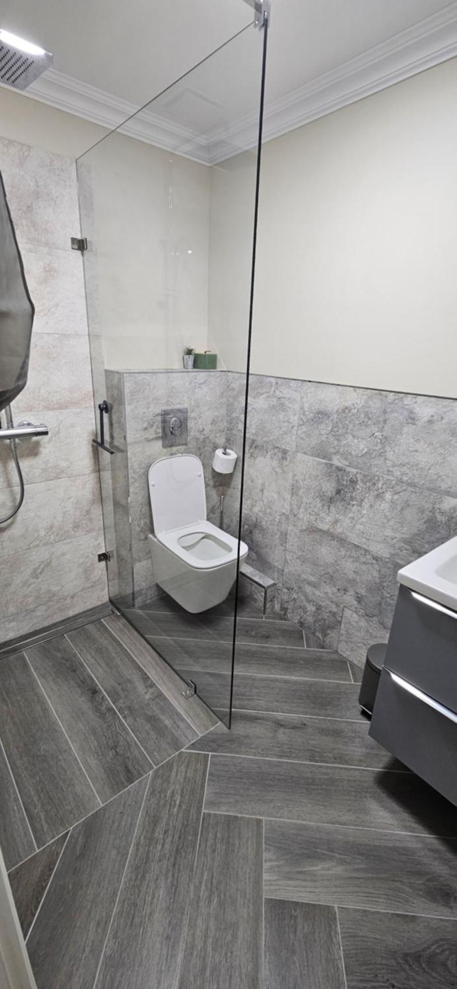 White Rezidence II Apartment Curtea De Arges Ngoại thất bức ảnh