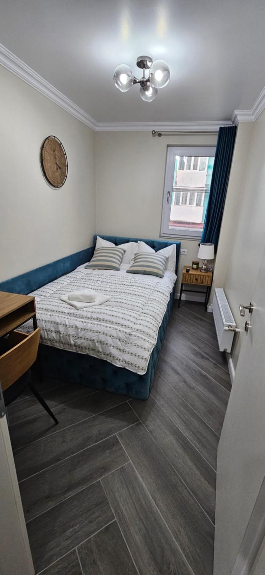 White Rezidence II Apartment Curtea De Arges Ngoại thất bức ảnh