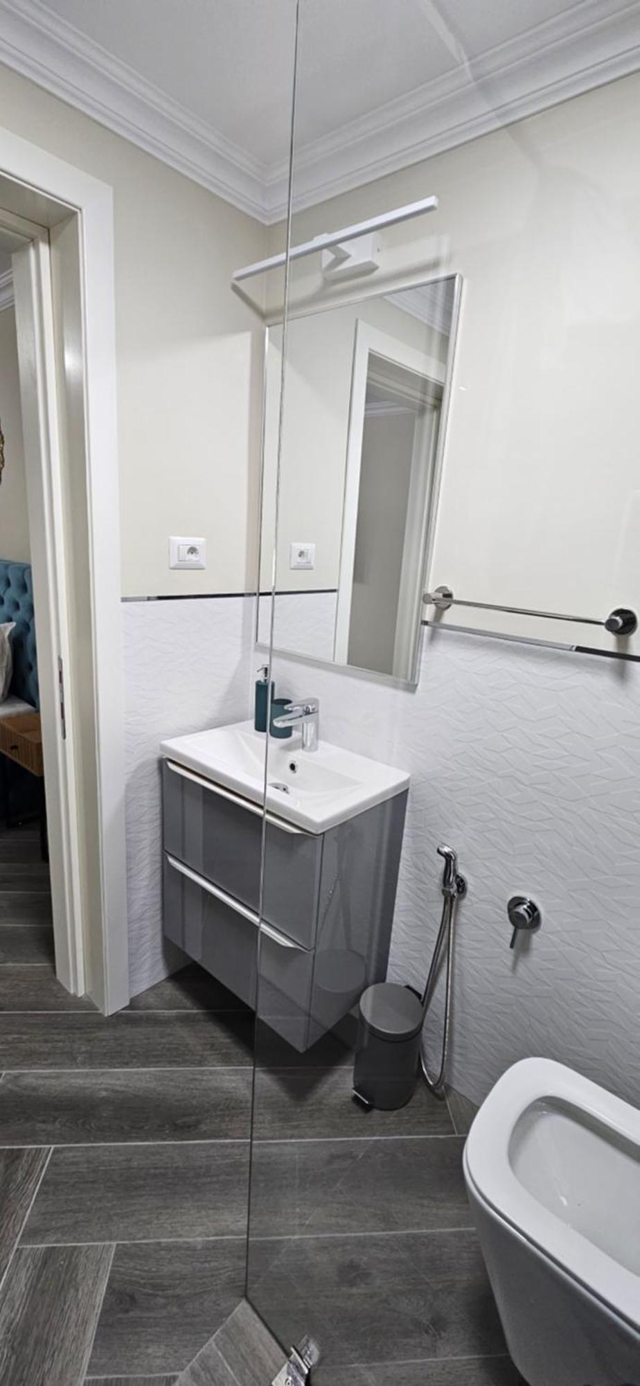 White Rezidence II Apartment Curtea De Arges Ngoại thất bức ảnh