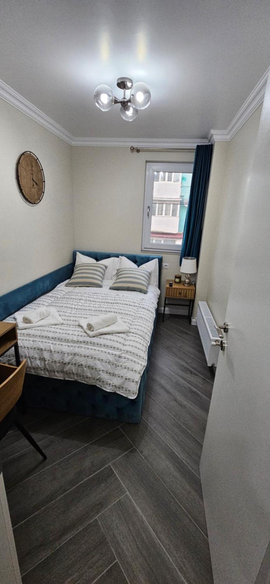 White Rezidence II Apartment Curtea De Arges Ngoại thất bức ảnh